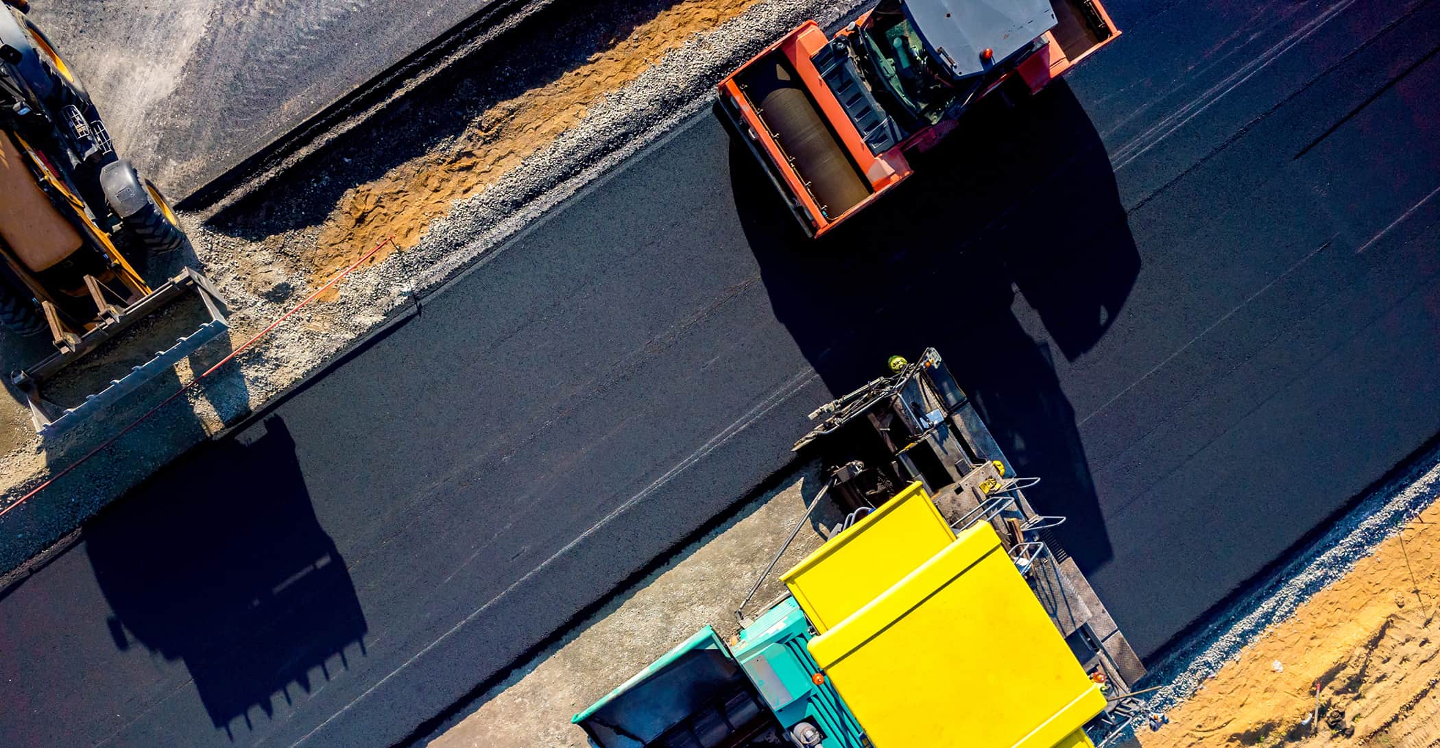 Asfaltiranje dvorišč in dovoznih poti